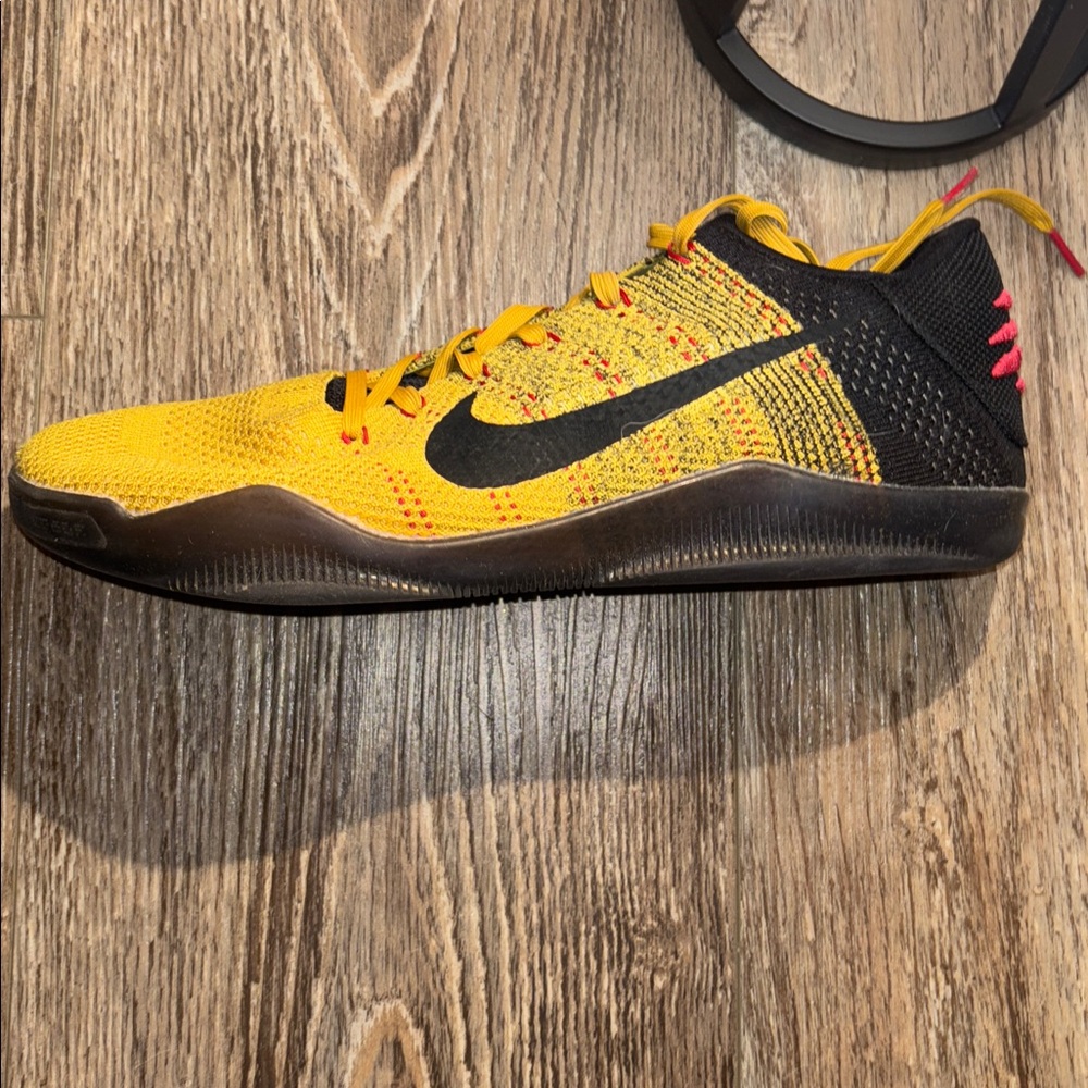 Kobe 11 Elite, “Bruce Lee”, Yellow and Black, Great Condition